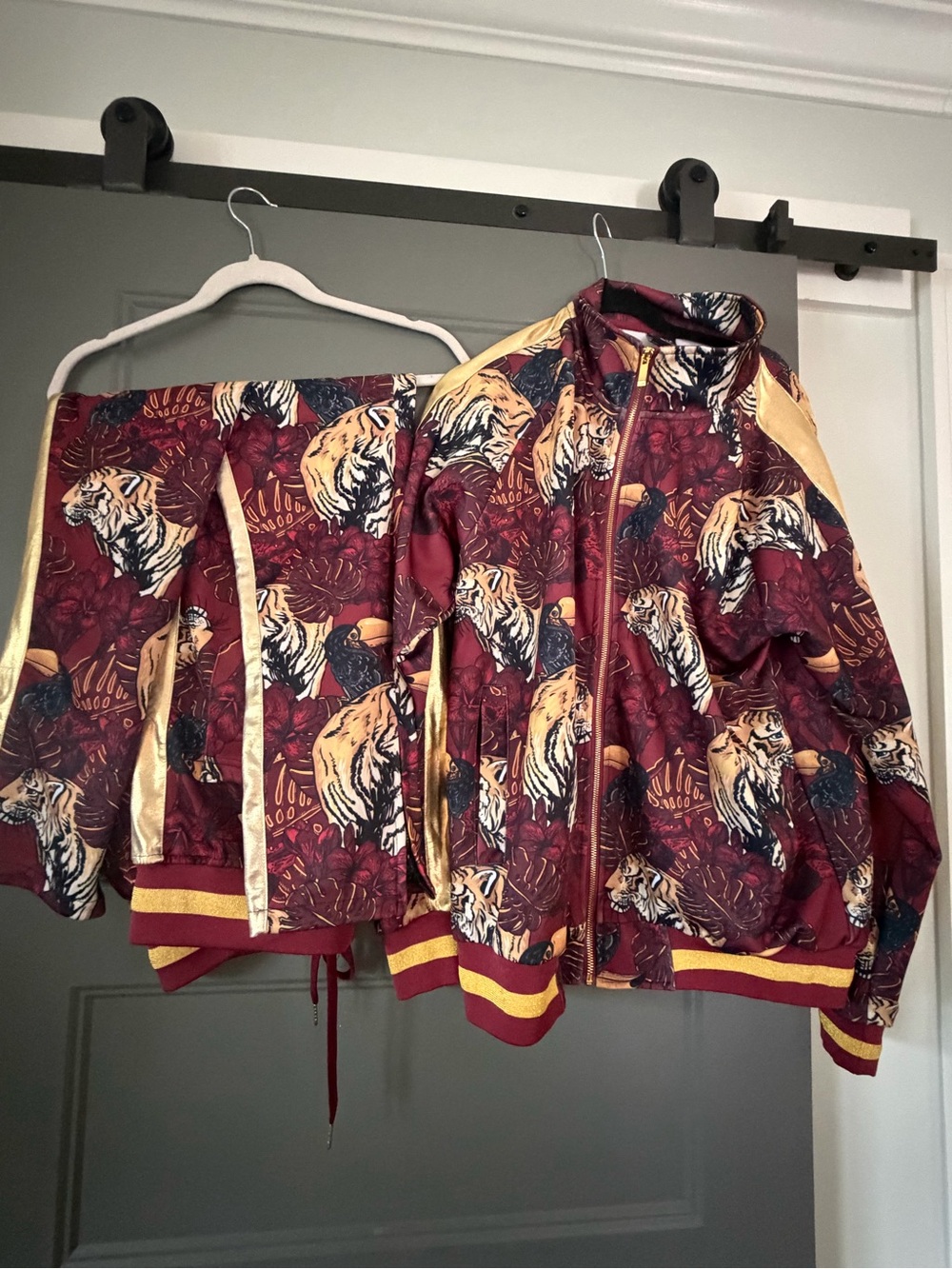 Men's Burgundy & Gold Tiger-Print Track set Jacket pants L